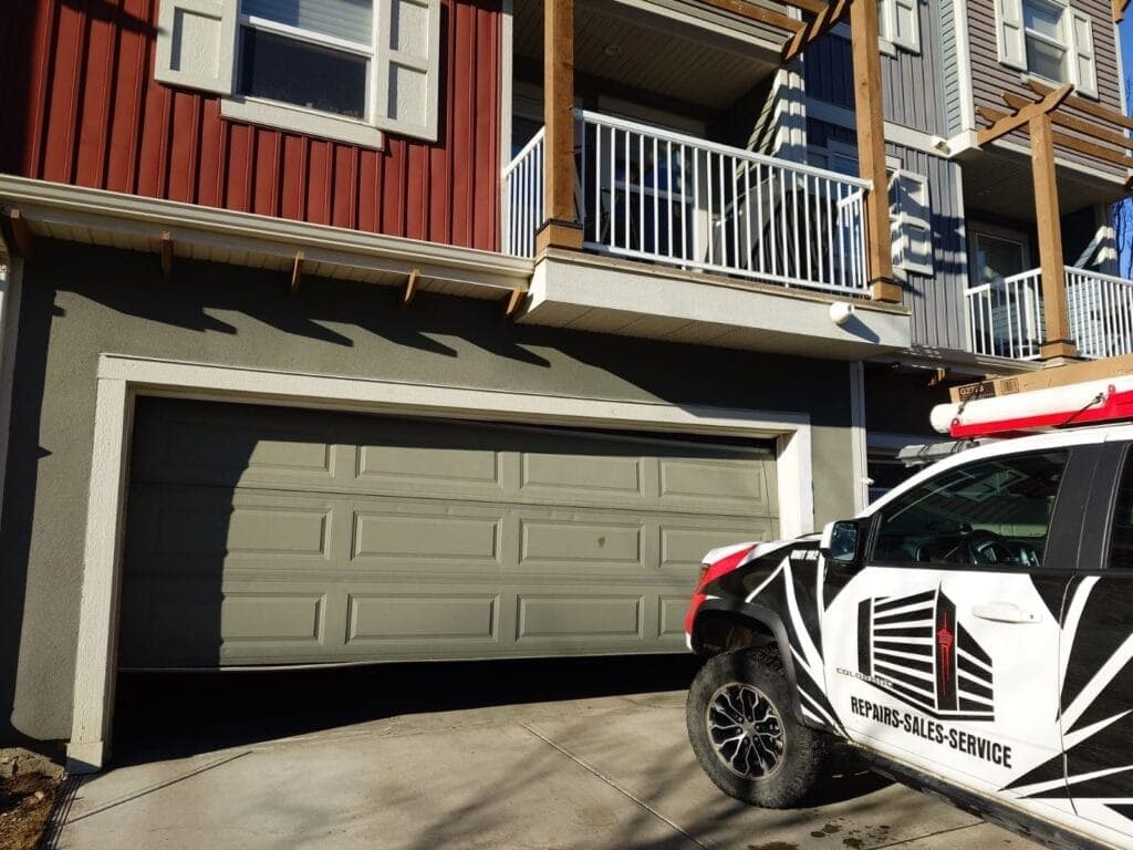 Garage Door Fix Saskatoon service