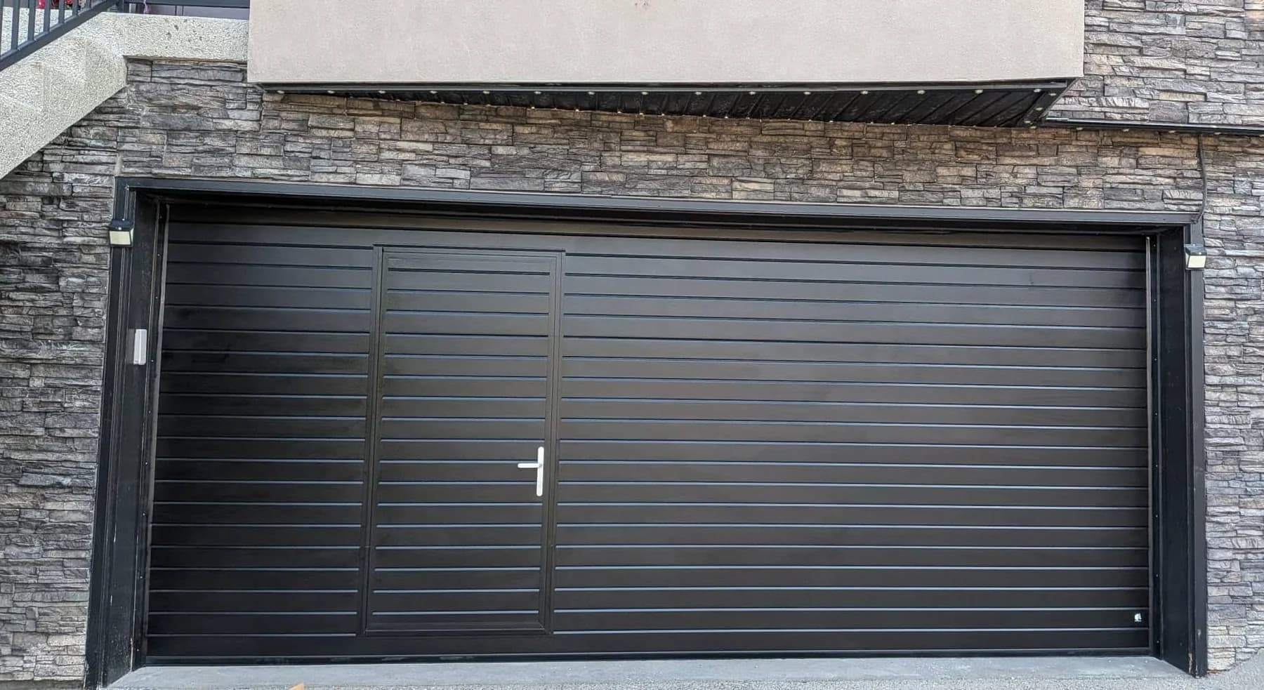 Why a Downtown Calgary Homeowner Chose a Walk-Through Garage Door